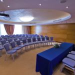 16_meetings_conferences_1