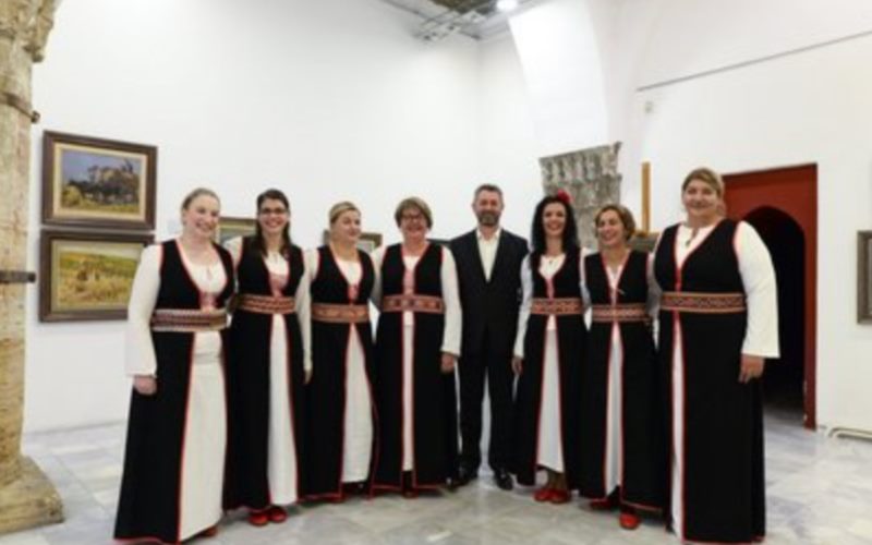 Female vocal ensemble Cavtajke / Vlaho Kordić, vocal