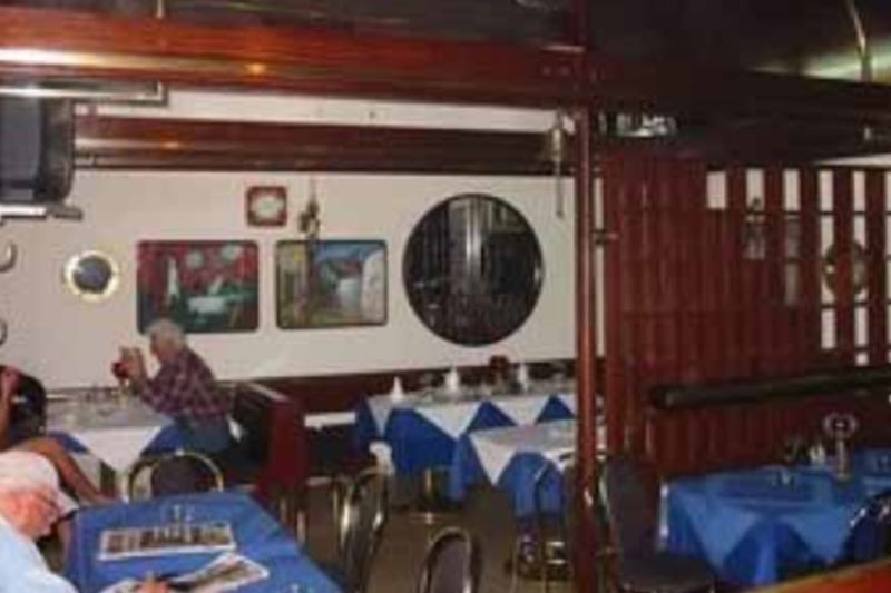 Restaurant Yacht club Orsan
