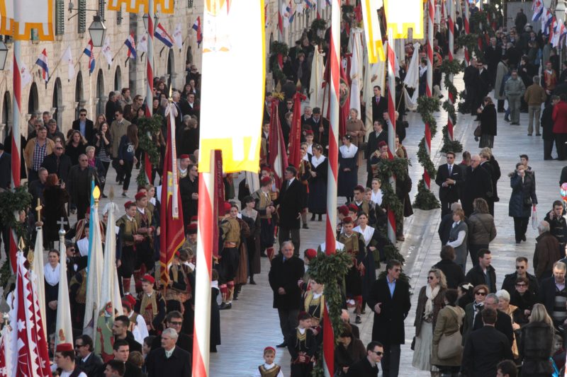 Return of standard bearers to the City and closure of the Festivity of St Blaise
