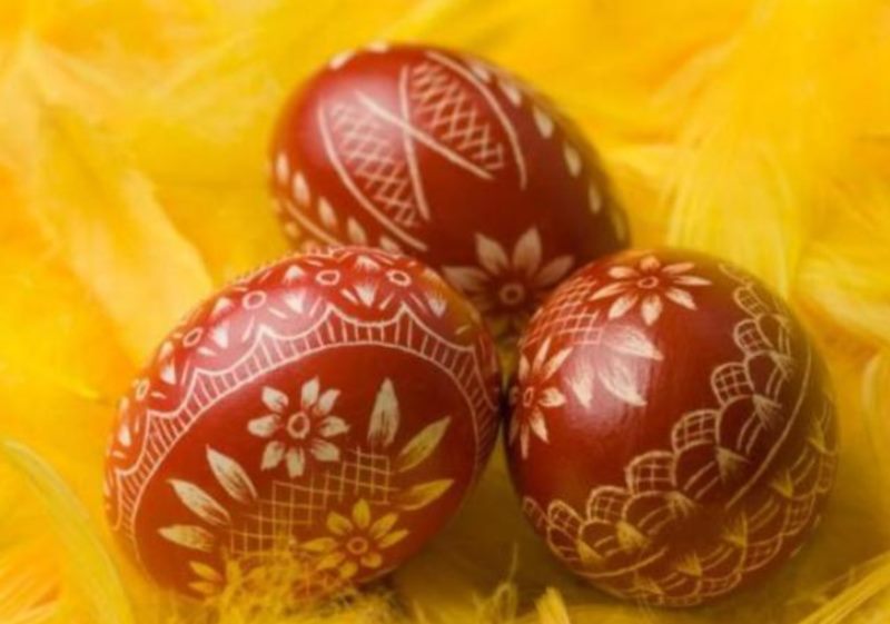 500 Easter eggs on Stradun