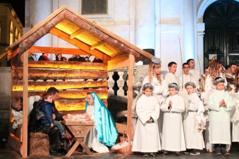 Live Nativity Scene