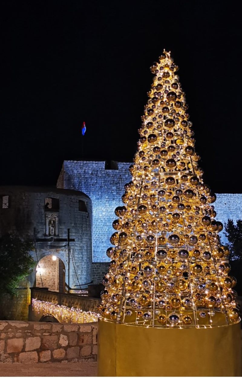 DUBROVNIK WINTER FESTIVAL 2020 - Advent in the city of Christmas carols