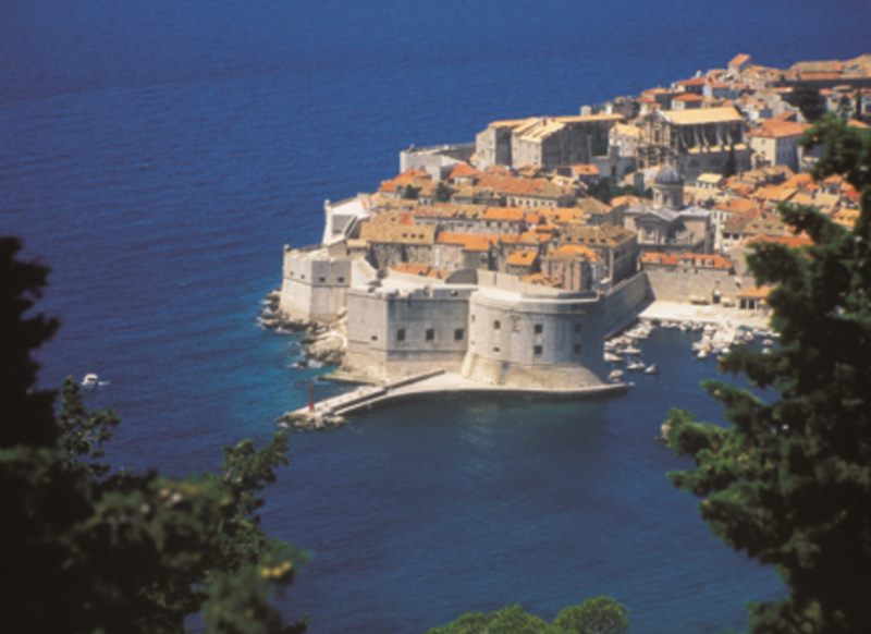 Grad i TZ organizirali obilazak Dubrovnika