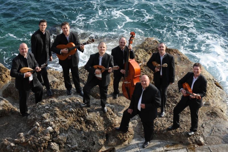 Klapa Ragusavecchia - Ulicama našeg grada
