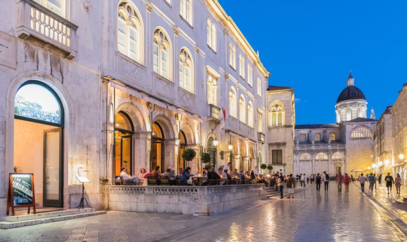 Contemporary Events in a Historic Dubrovnik Venue - Gradska kavana Arsenal