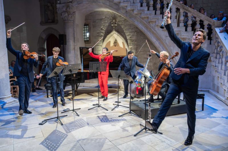 Philharmonix - The Vienna Berlin Music Club