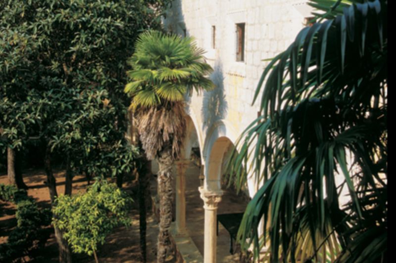 Monasterio benedictino