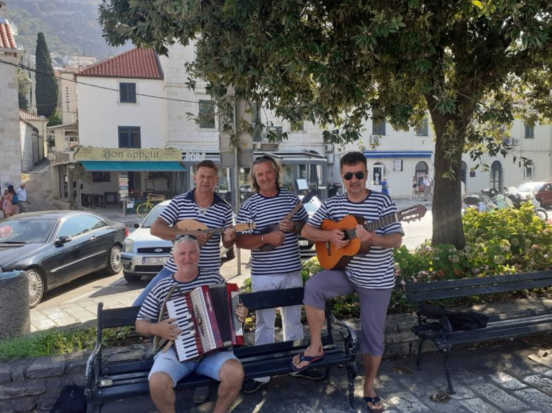 Kvartet Taliri - Ulicama našeg Grada